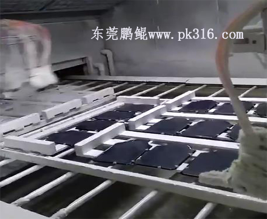 五金件自動噴漆機(jī).