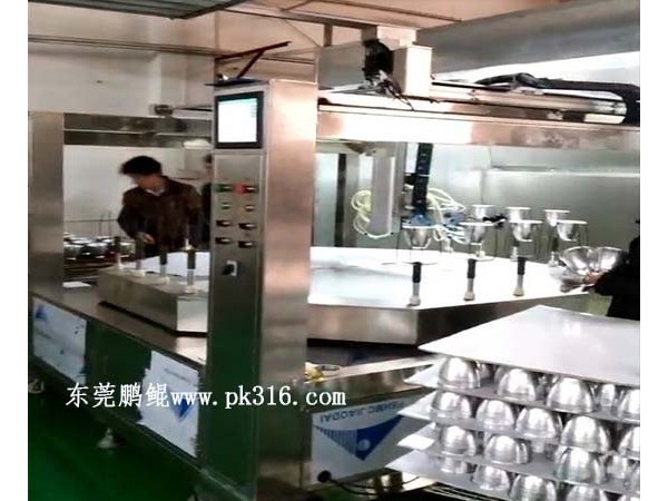 自動(dòng)噴漆設(shè)備
