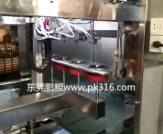 腳輪自動(dòng)噴漆設(shè)備