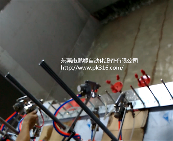 樹(shù)脂玩具自動(dòng)噴漆機(jī).