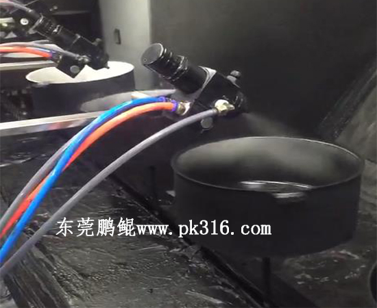 電飯煲內(nèi)膽噴涂線