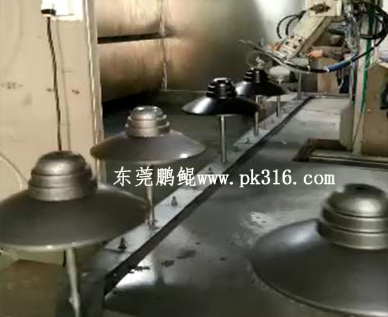 燈罩自動噴漆設備.3