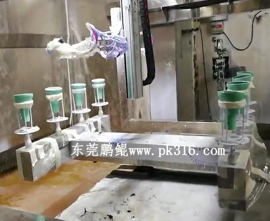 燈罩自動噴漆設備.2