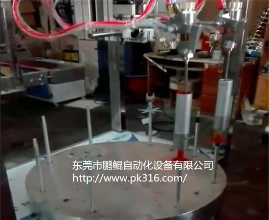玻璃瓶內(nèi)壁自動噴漆機.