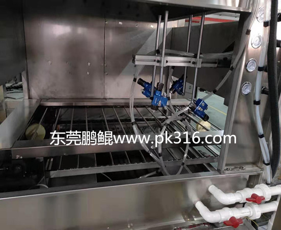 五金紐扣自動噴漆設(shè)備1