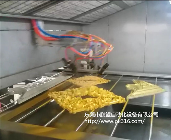 木質(zhì)工藝品自動噴涂線.