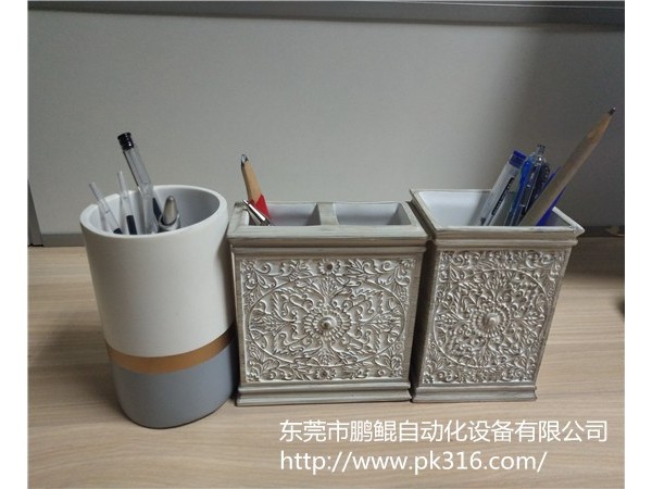 江蘇筆筒自動(dòng)噴涂設(shè)備全方位噴涂無(wú)死角！