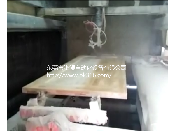木門自動(dòng)噴漆機(jī)