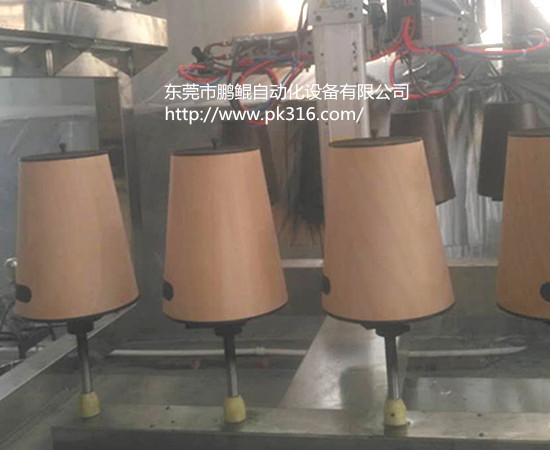 塑料垃圾桶自動噴漆機.