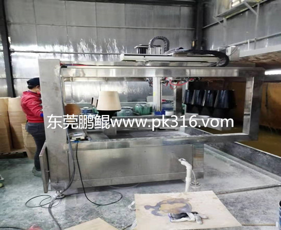 垃圾桶自動(dòng)噴涂機(jī)器 (2)