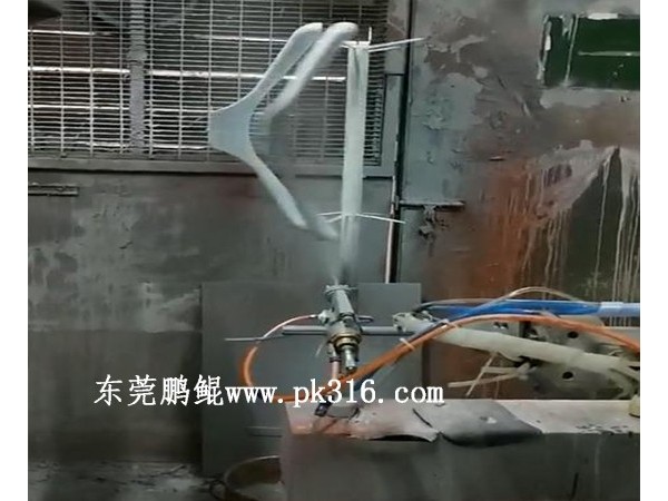 佛山塑料衣架?chē)娡吭O(shè)備用什么機(jī)型？