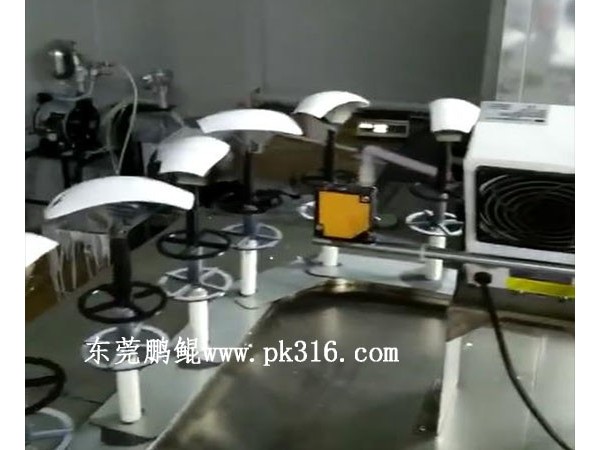 惠州鼠標(biāo)殼噴涂設(shè)備是怎么噴漆的？